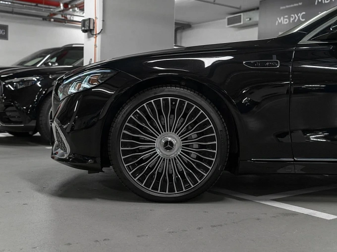 Mercedes-Benz Maybach S-Класс Черный Non metallic фото 18