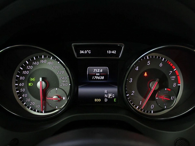 Mercedes-Benz GLA 2014 250 2.0 AMT 4Matic (211 л.с.) фото 24