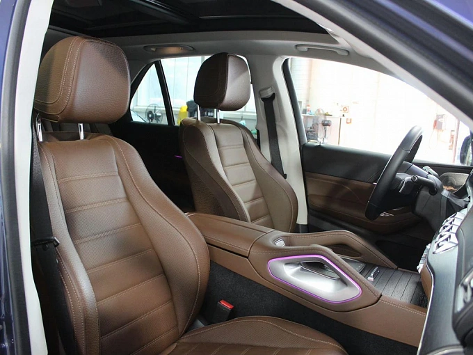 Mercedes-Benz GLE 2024 450 3.0 AT 4Matic (381 л.с.) фото 13