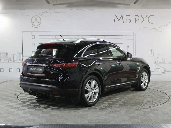 Infiniti QX70 2016 3.7 AT 4WD (333 л.с.) фото 6
