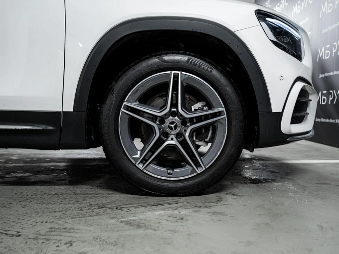 Mercedes-Benz GLB Белый Non metallic фото 12