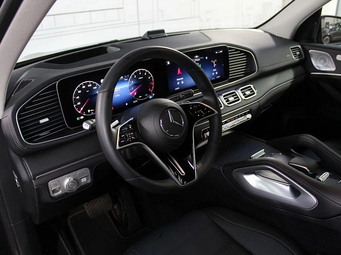 Mercedes-Benz GLE 2024 450 3.0 AT 4Matic (381 л.с.) фото 9