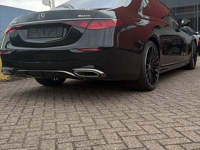 Mercedes-Benz S-Класс Черный Non metallic фото 3