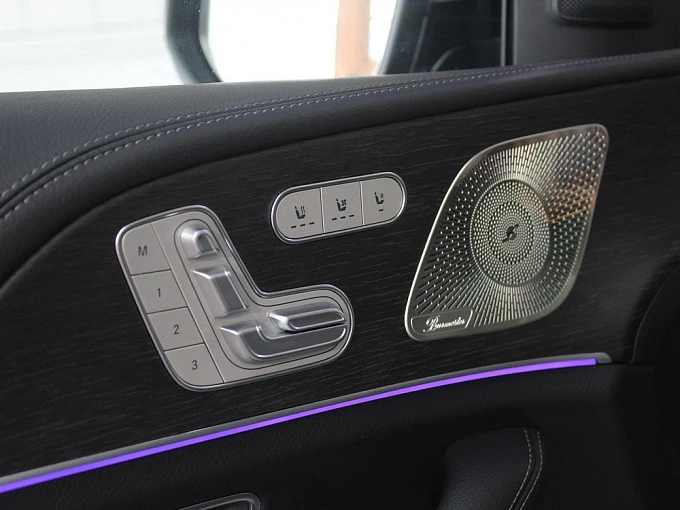 Mercedes-Benz GLS Черный Non metallic фото 28