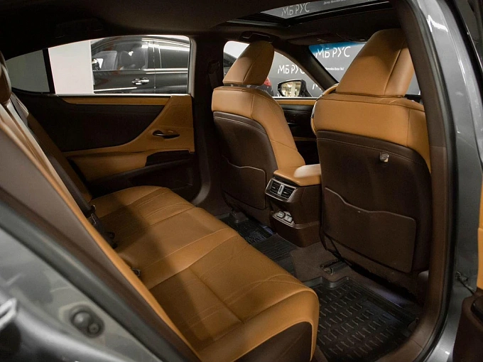 Lexus ES 2019 2.5 AT (200 л.с.) фото 9