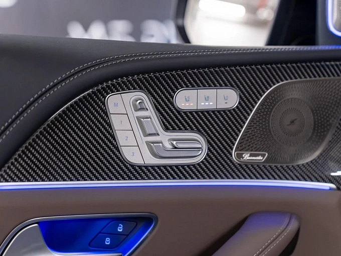 Mercedes-Benz GLS AMG Черный Non metallic фото 14