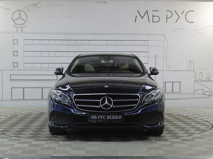 Mercedes-Benz E-Класс 2017 400 3.0 AT 4Matic (333 л.с.) фото 5