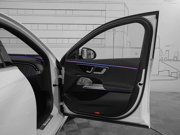 Mercedes-Benz E-Класс Белый Non metallic фото 33
