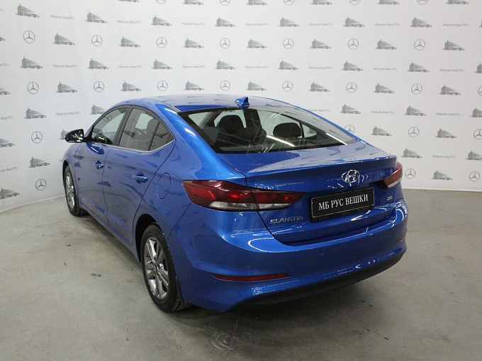 Hyundai Elantra 2018 2.0 AT (150 л.с.) Синий 68934171 фото 4