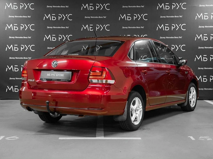 Volkswagen Polo 2016 1.6 AT (110 л.с.) фото 3