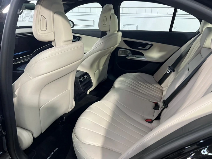 Mercedes-Benz E-Класс Черный Non metallic фото 15