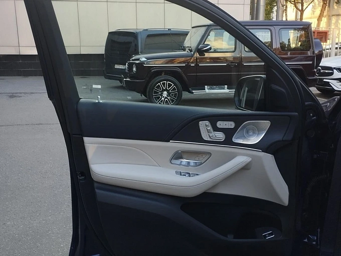 Mercedes-Benz GLE Синий Non metallic фото 16