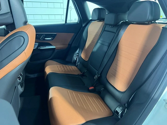 Mercedes-Benz GLC Белый Non metallic фото 15