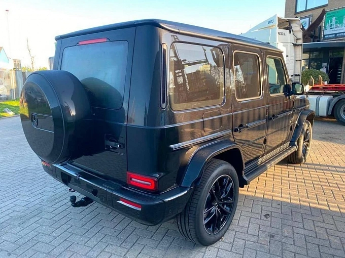 Mercedes-Benz G-Класс Черный Non metallic фото 3