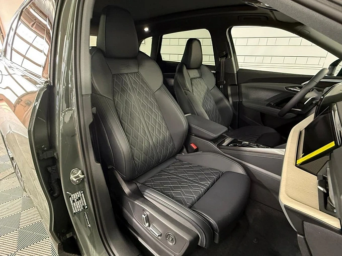 Audi Q5 Зеленый Non metallic фото 14