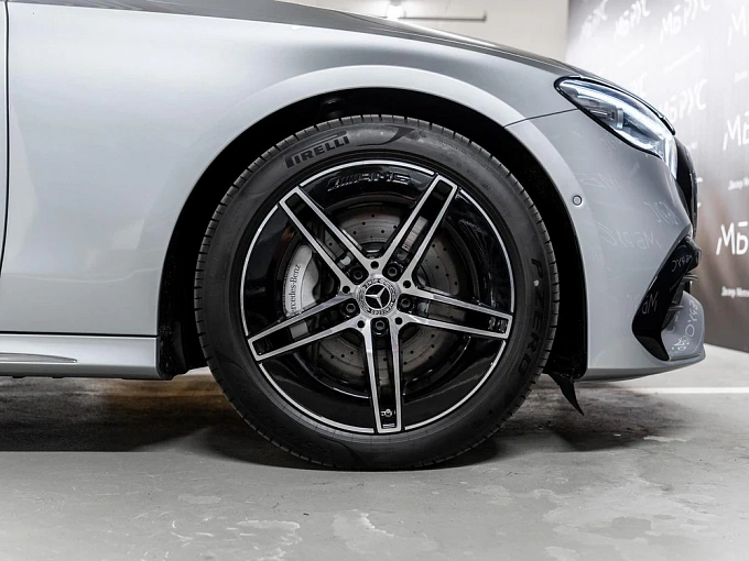 Mercedes-Benz E-Класс Серый Non metallic фото 11