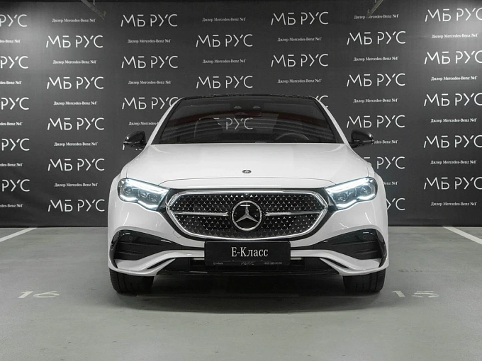 Mercedes-Benz E-Класс Белый Non metallic фото 5