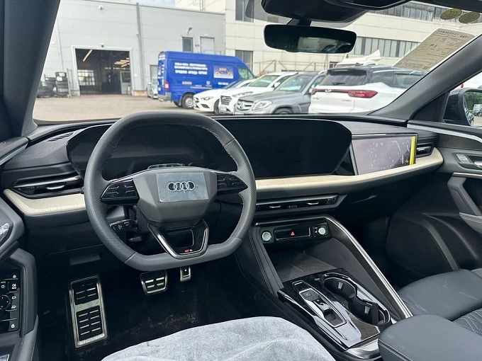 Audi Q5 Черный Non metallic фото 3
