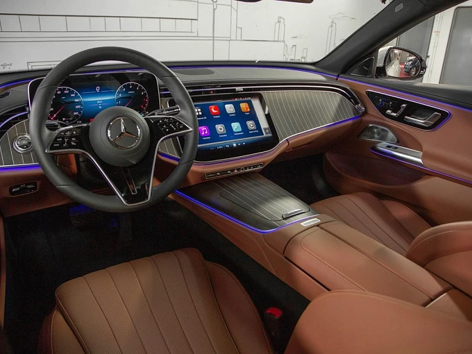 Mercedes-Benz E-Класс Белый Non metallic фото 11