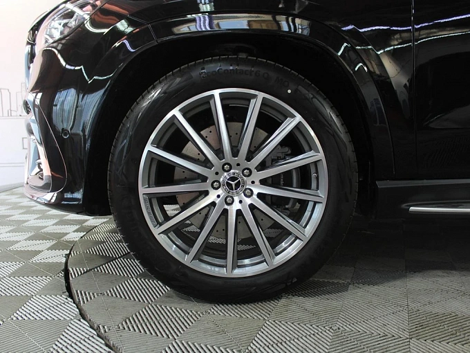 Mercedes-Benz GLS Черный Non metallic фото 25