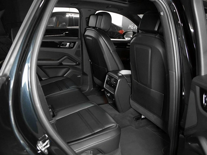 Porsche Cayenne 2021 3.0 AT 4WD (340 л.с.) фото 10