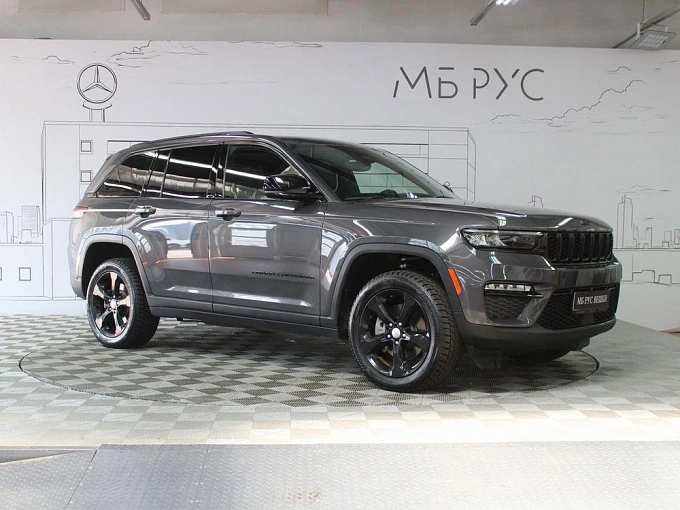Jeep Grand Cherokee 2023 2.0 AT 4WD (272 л.с.) фото 2