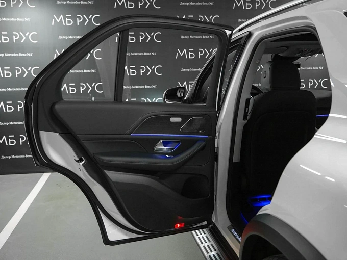 Mercedes-Benz GLE Белый Non metallic фото 28