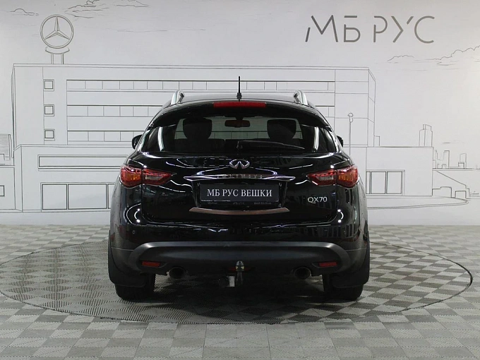 Infiniti QX70 2016 3.7 AT 4WD (333 л.с.) фото 8