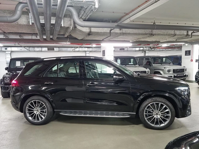 Mercedes-Benz GLE Черный Non metallic фото 7