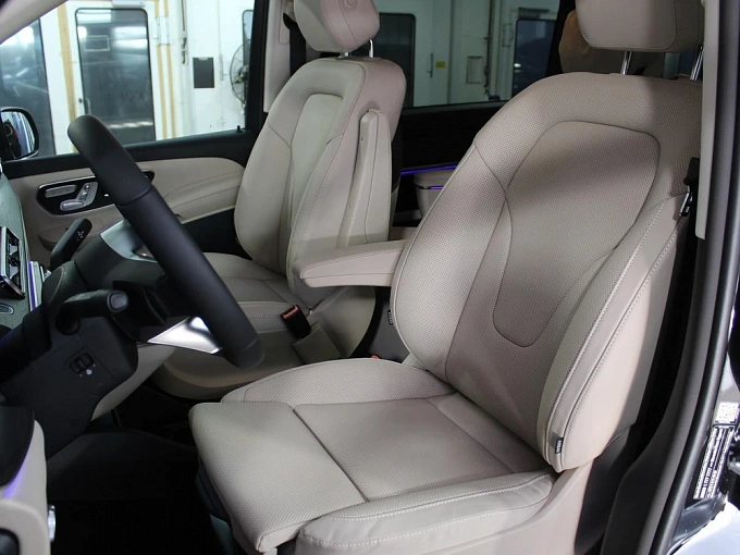 Mercedes-Benz V-Класс Черный Non metallic фото 16