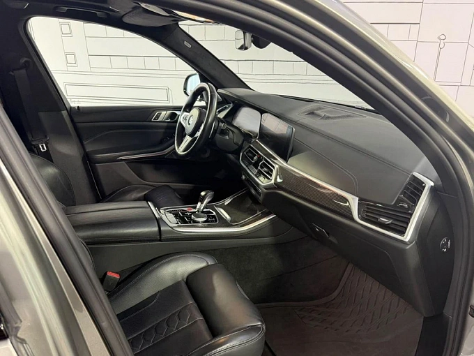 BMW X5 M 2021 4.4 AT 4WD (600 л.с.) фото 12