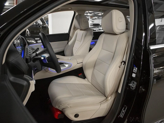 Mercedes-Benz GLE Черный Non metallic фото 11