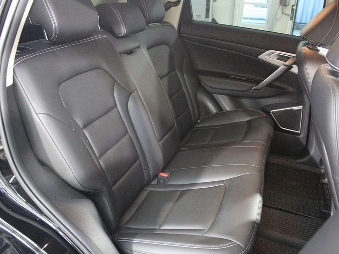 Geely Atlas 2019 2.4 AT (149 л.с.) фото 16