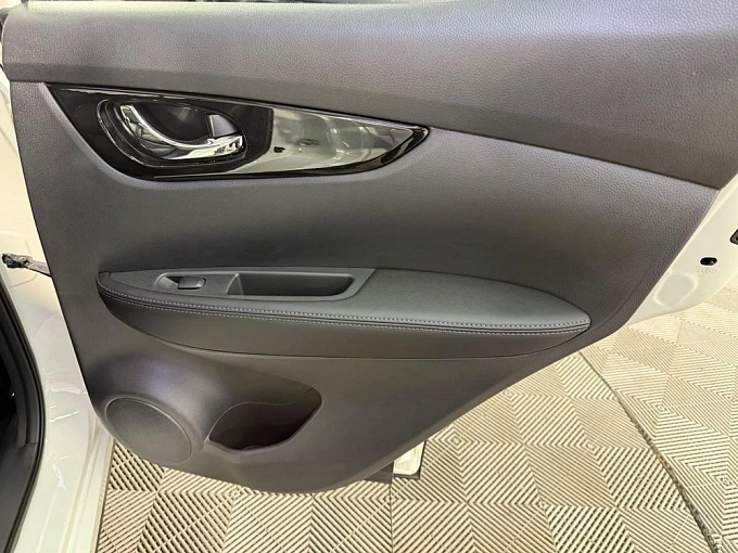 Nissan Qashqai Белый Non metallic фото 30
