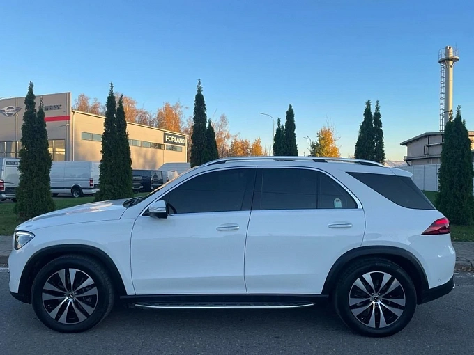 Mercedes-Benz GLE Белый Non metallic фото 7