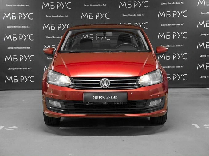 Volkswagen Polo 2016 1.6 AT (110 л.с.) фото 2