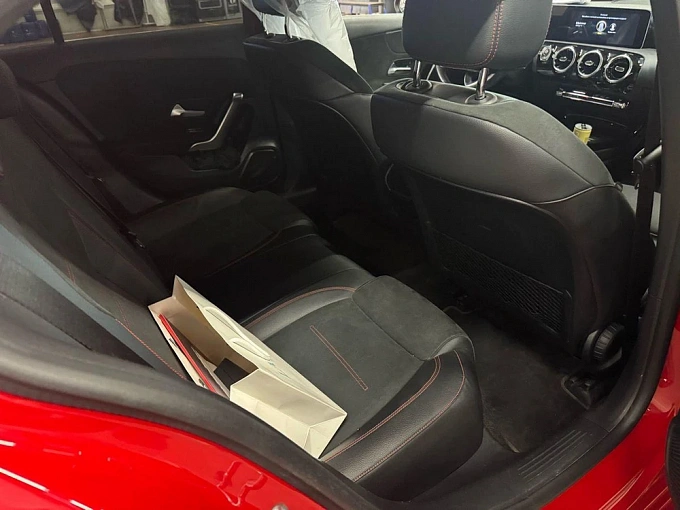 Mercedes-Benz A-Класс 2019 200 1.3 AMT (150 л.с.) фото 7