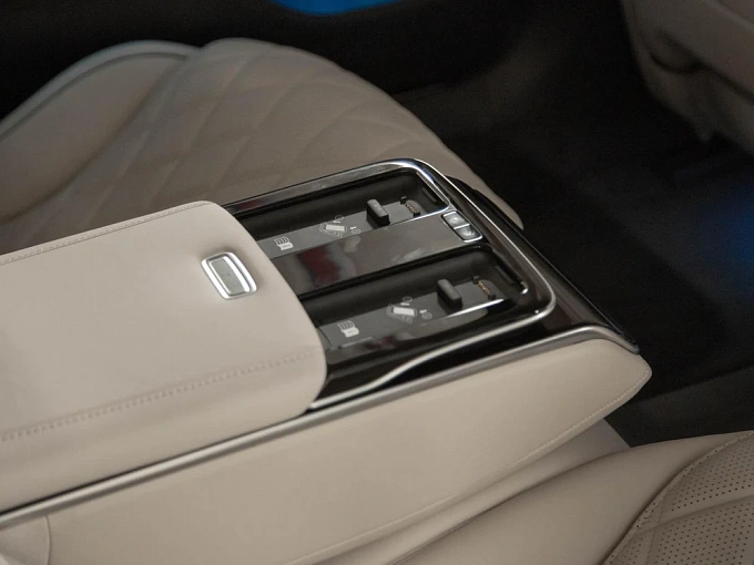 Mercedes-Benz S-Класс Черный Non metallic фото 29