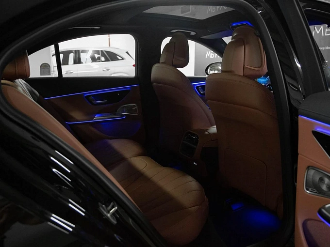 Mercedes-Benz E-Класс Черный Non metallic фото 10