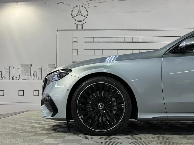 Mercedes-Benz E-Класс Серебряный Non metallic фото 18