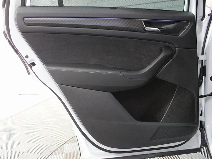 Skoda Kodiaq 2024 2.0 AMT 4WD (180 л.с.) фото 26