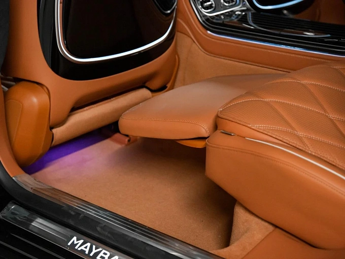 Mercedes-Benz Maybach S-Класс Черный Non metallic фото 32