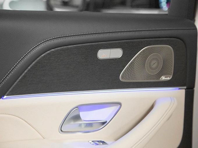 Mercedes-Benz GLE Белый Non metallic фото 26