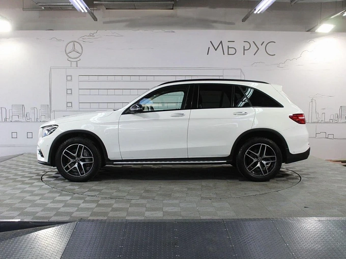 Mercedes-Benz GLC 2018 250 2.0 AT 4Matic (211 л.с.) фото 3