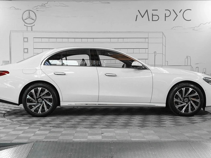 Mercedes-Benz E-Класс Белый Non metallic фото 7
