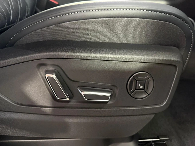 Audi Q5 Зеленый Non metallic фото 29