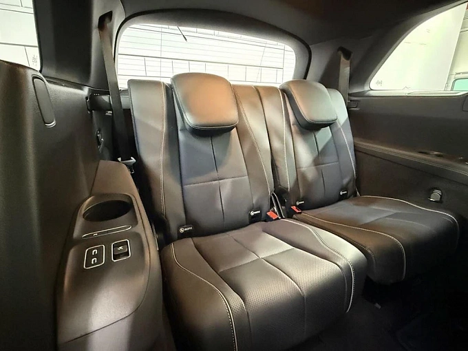 Mercedes-Benz GLS 2025 450 3.0d AT 4Matic (367 л.с.) фото 17