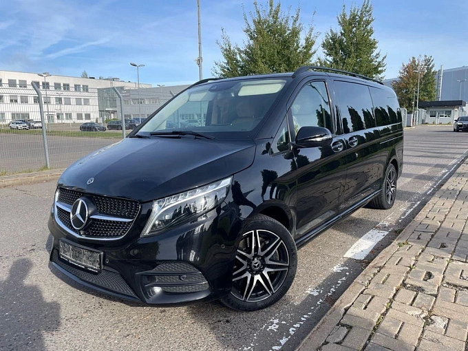 Mercedes-Benz V-Класс 2023 2.0d AT 4Matic Extra Long (237 л.с.) фото 2