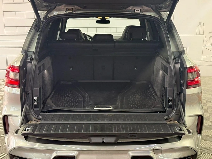 BMW X5 M 2021 4.4 AT 4WD (600 л.с.) фото 16