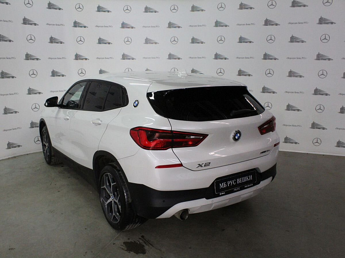 BMW X2 2019 2.0d AT 4WD (150 л.с.) Белый 67312724 фото 4